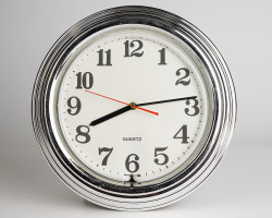 Uhr Wanduhr