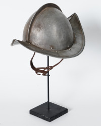 Helm Morion