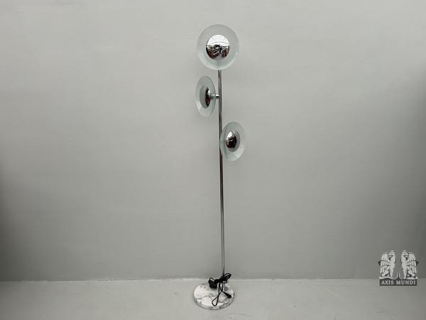 Stehlampe