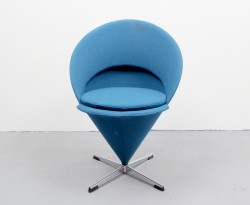 Sessel „Cone Chair“ (Eistüte)