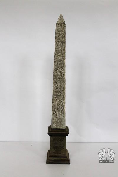 Deko Obelisk