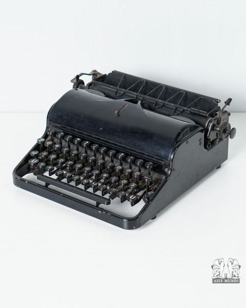 Schreibmaschine Olympia