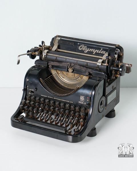 Schreibmaschine Olympia Modell 8