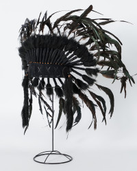 Skulptur Kopfschmuck Indianer Schwarz