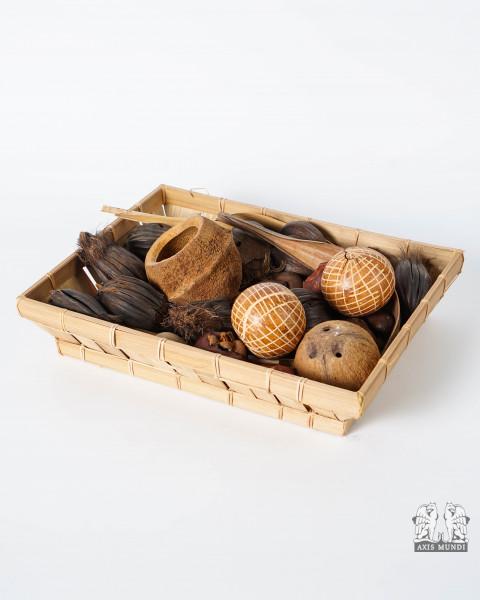 Schale Holz Nüsse