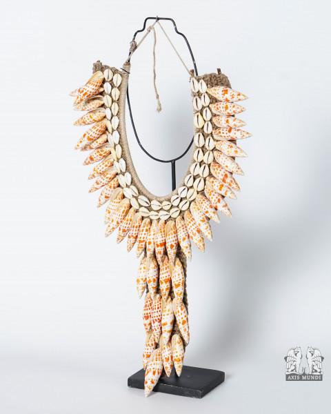 Skulptur Muschelkette Papua-Neuguinea