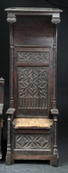 Thronsessel im gotischen Stil