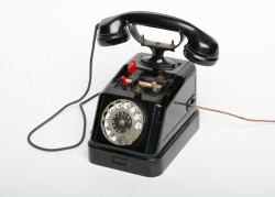 Telefon 1930