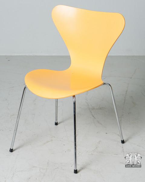Stuhl Fritz Hansen Series 7