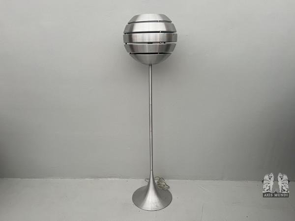 Stehlampe