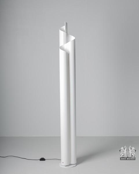 Stehlampe